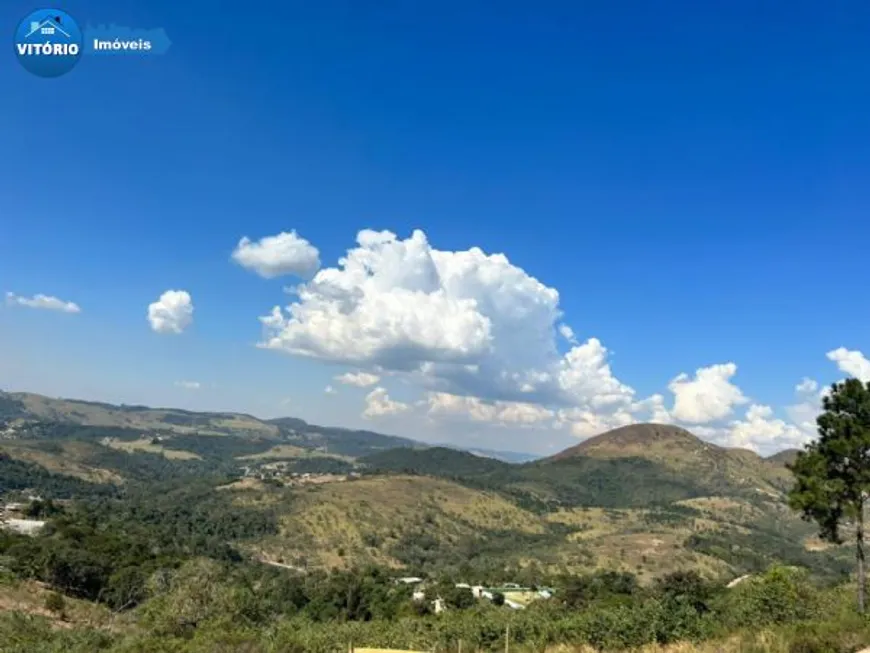 Foto 1 de Lote/Terreno à venda, 2000m² em Saboó, São Roque