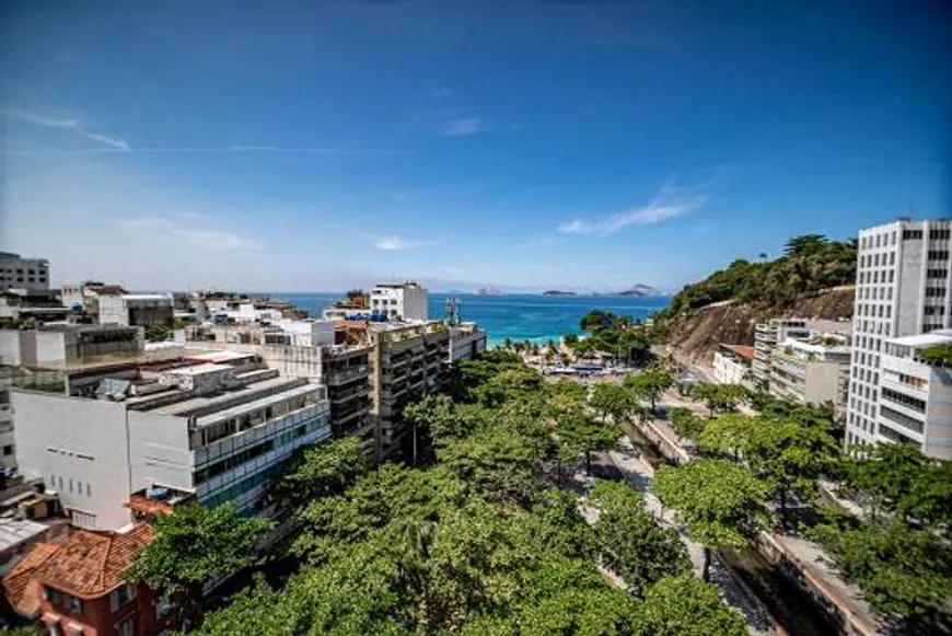 Foto 1 de Cobertura com 4 Quartos à venda, 240m² em Leblon, Rio de Janeiro