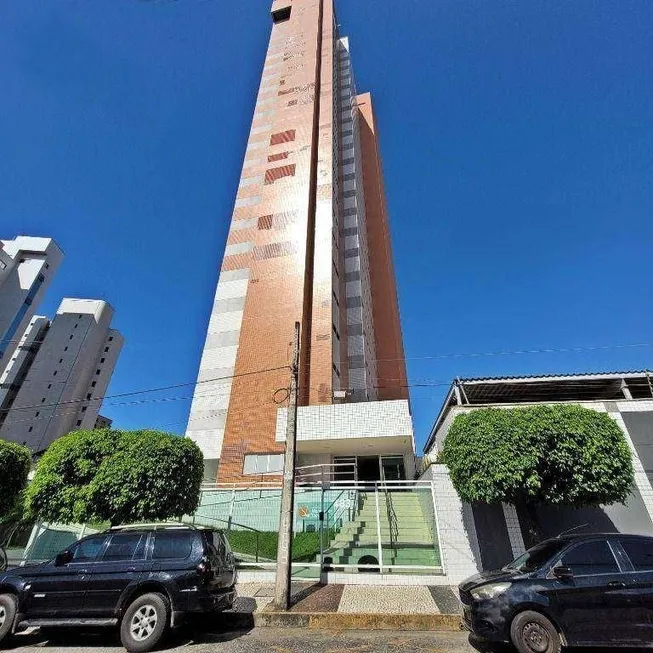 Foto 1 de Apartamento com 2 Quartos para alugar, 71m² em Meireles, Fortaleza