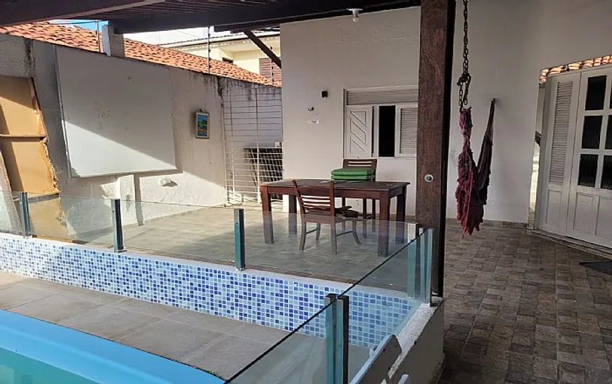 Foto 1 de Casa com 6 Quartos à venda, 220m² em Nova Parnamirim, Parnamirim