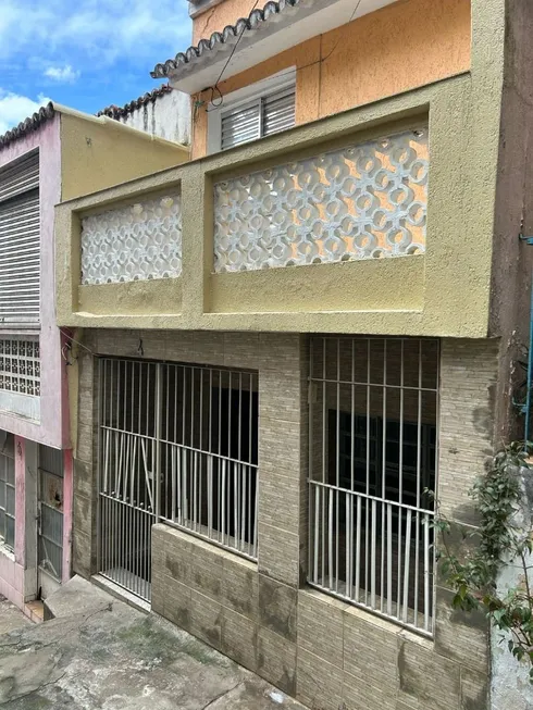 Foto 1 de Casa com 2 Quartos para alugar, 50m² em Tucuruvi, São Paulo