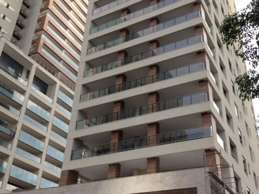 Foto 1 de Apartamento com 4 Quartos à venda, 335m² em Chacara Itaim , São Paulo