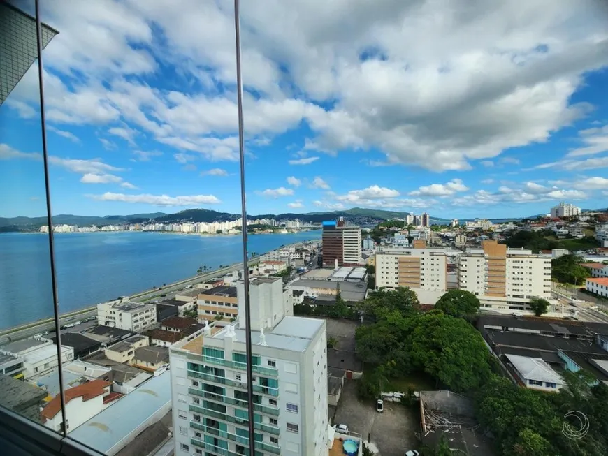 Foto 1 de Cobertura com 3 Quartos à venda, 227m² em Capoeiras, Florianópolis