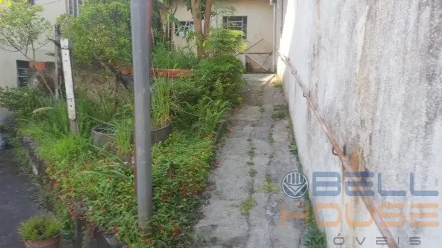 Foto 1 de Lote/Terreno à venda, 400m² em Vila Bastos, Santo André