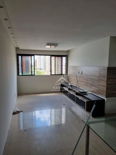 Foto 1 de Apartamento com 3 Quartos à venda, 95m² em Guararapes, Fortaleza