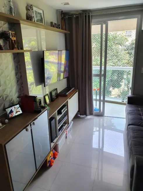 Foto 1 de Apartamento com 3 Quartos à venda, 68m² em Pechincha, Rio de Janeiro