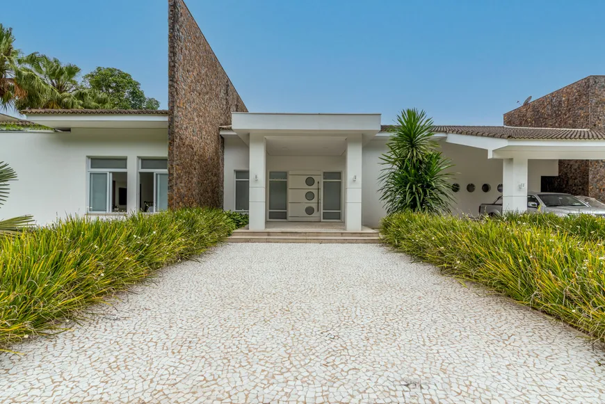 Foto 1 de Casa de Condomínio com 4 Quartos à venda, 530m² em Balneário Praia do Perequê , Guarujá
