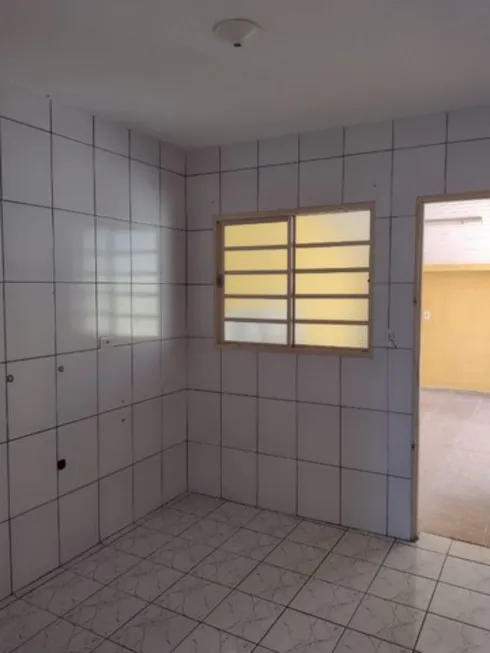 Foto 1 de Casa de Condomínio com 2 Quartos à venda, 65m² em Parque Santo Antônio, Jacareí