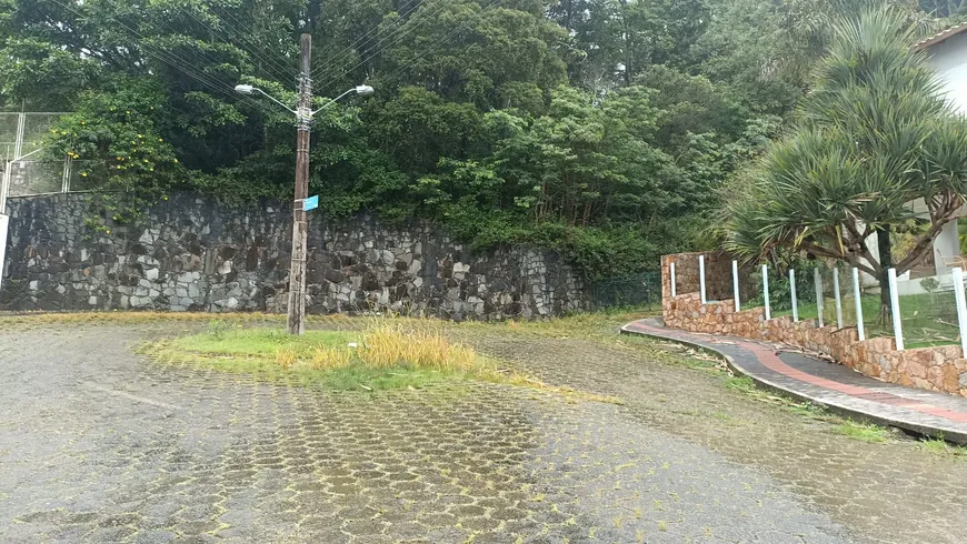 Foto 1 de Lote/Terreno à venda, 13000m² em Córrego Grande, Florianópolis