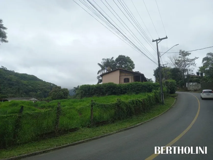 Foto 1 de Lote/Terreno à venda, 1006m² em , Itatiaia