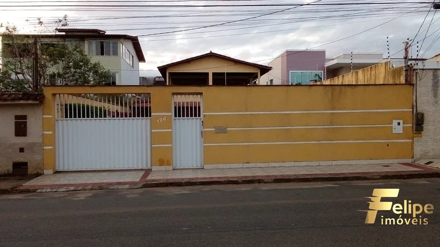 Foto 1 de Casa com 4 Quartos à venda, 360m² em Itapebussu, Guarapari
