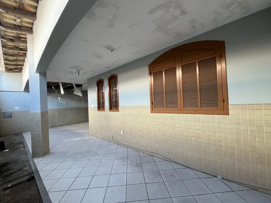 Foto 1 de Apartamento com 5 Quartos à venda, 280m² em Parque Residencial Laranjeiras, Serra