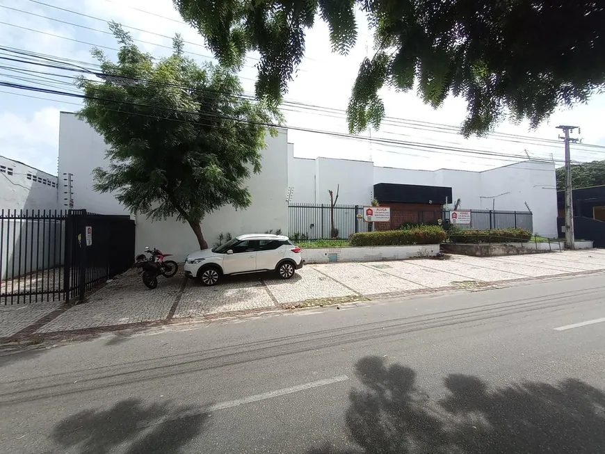 Foto 1 de Prédio Comercial com 23 Quartos para venda ou aluguel, 1000m² em Vila União, Fortaleza