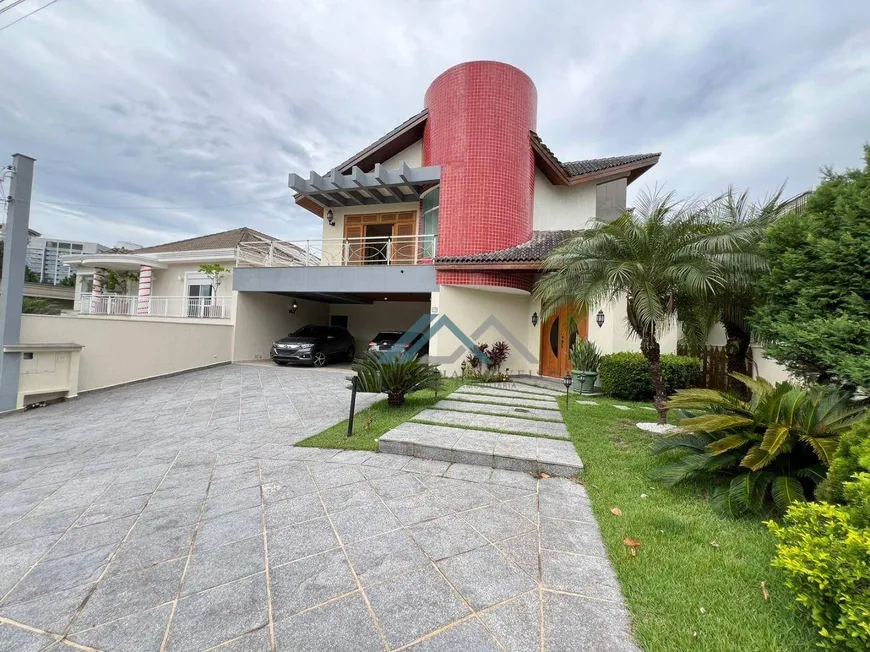 Foto 1 de Casa de Condomínio com 5 Quartos para venda ou aluguel, 473m² em Residencial 18 do Forte, Santana de Parnaíba