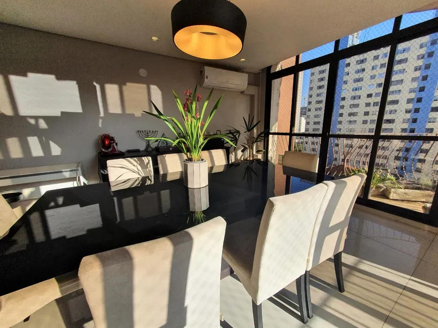 Foto 1 de Apartamento com 4 Quartos à venda, 215m² em Pinheiros, São Paulo