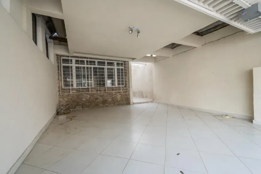 Foto 1 de Casa com 3 Quartos para alugar, 165m² em Brooklin, São Paulo