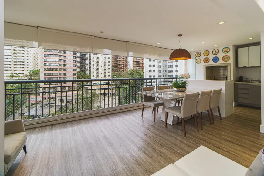 Foto 1 de Apartamento com 3 Quartos à venda, 141m² em Vila Andrade, São Paulo