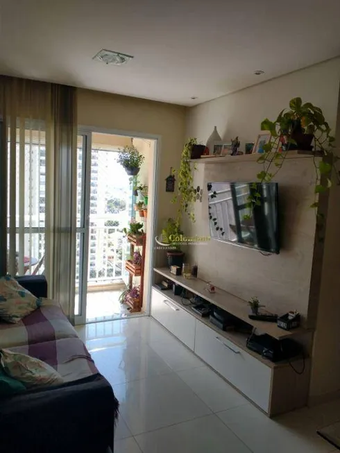 Foto 1 de Apartamento com 2 Quartos à venda, 56m² em Campestre, Santo André