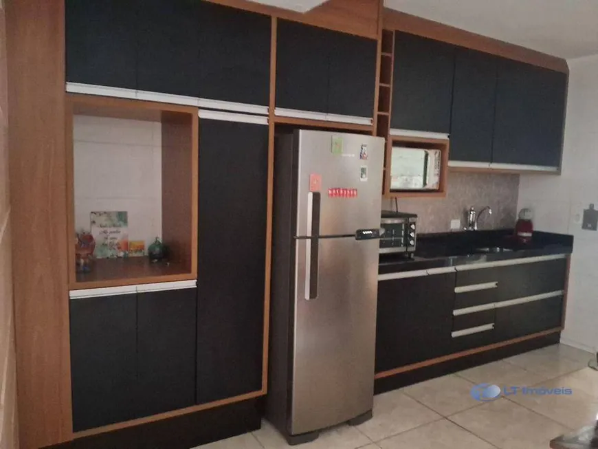 Foto 1 de Casa de Condomínio com 2 Quartos à venda, 74m² em Jardim Coleginho, Jacareí