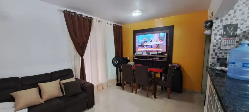 Foto 1 de Apartamento com 2 Quartos à venda, 100m² em Flores, Manaus
