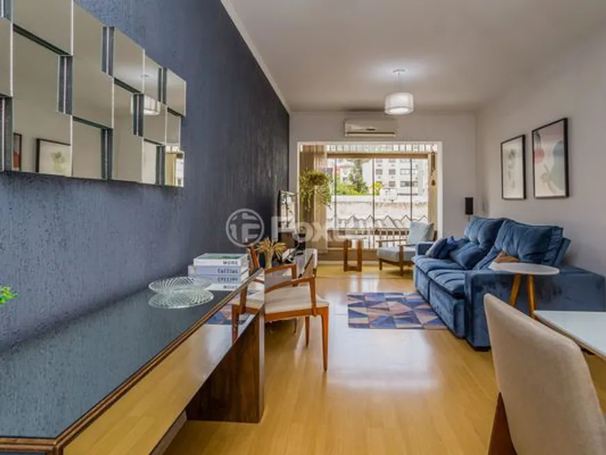 Foto 1 de Apartamento com 2 Quartos à venda, 62m² em Petrópolis, Porto Alegre