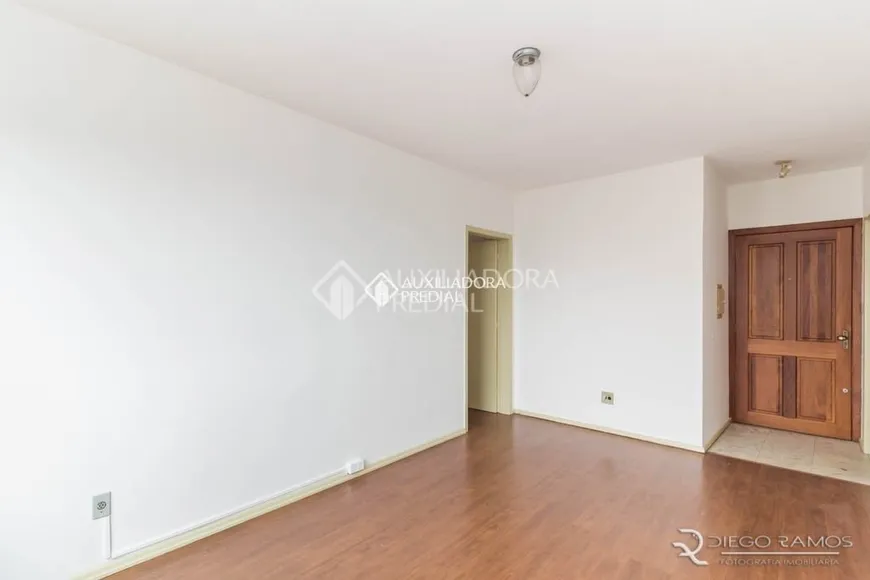 Foto 1 de Apartamento com 2 Quartos à venda, 63m² em Tristeza, Porto Alegre