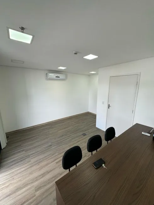 Foto 1 de Sala Comercial com 2 Quartos à venda, 36m² em Jardim, Santo André