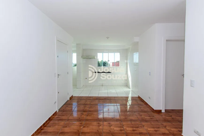 Foto 1 de Apartamento com 2 Quartos à venda, 59m² em Uberaba, Curitiba
