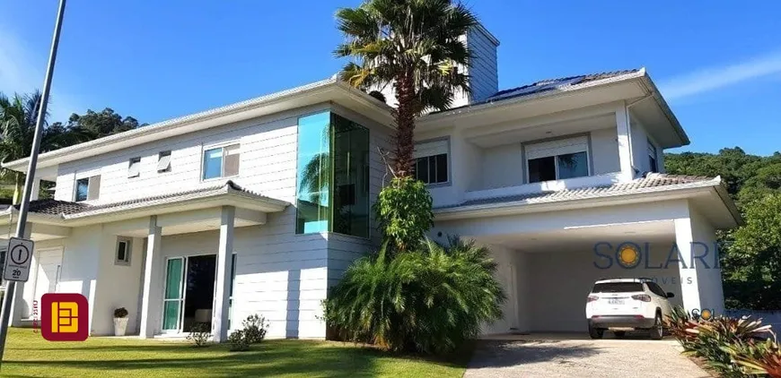 Foto 1 de Casa de Condomínio com 4 Quartos à venda, 397m² em Córrego Grande, Florianópolis