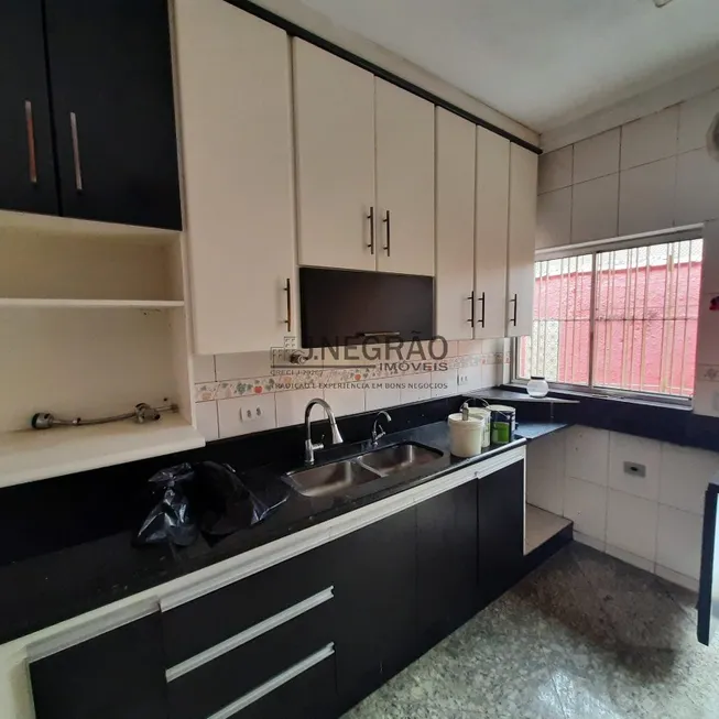 Foto 1 de Casa com 3 Quartos para alugar, 300m² em Vila Moinho Velho, São Paulo