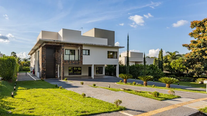 Foto 1 de Casa de Condomínio com 4 Quartos à venda, 508m² em Residencial Aldeia do Vale, Goiânia