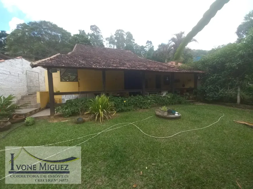 Foto 1 de Casa com 2 Quartos à venda, 100m² em Governador Portela, Miguel Pereira