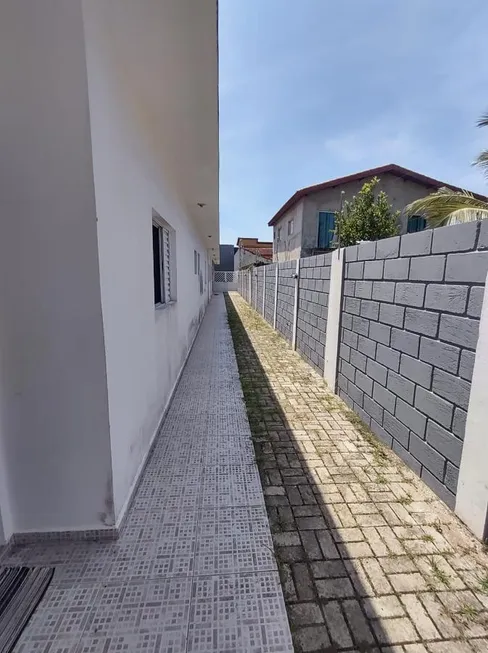 Foto 1 de Casa com 2 Quartos à venda, 64m² em Belas Artes, Itanhaém