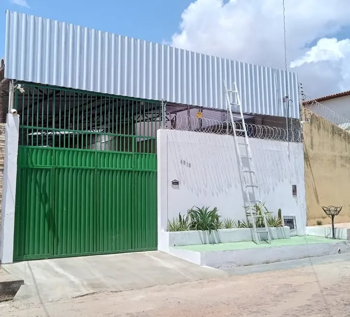 Foto 1 de Galpão/Depósito/Armazém com 1 Quarto para alugar, 310m² em Catarina, Teresina