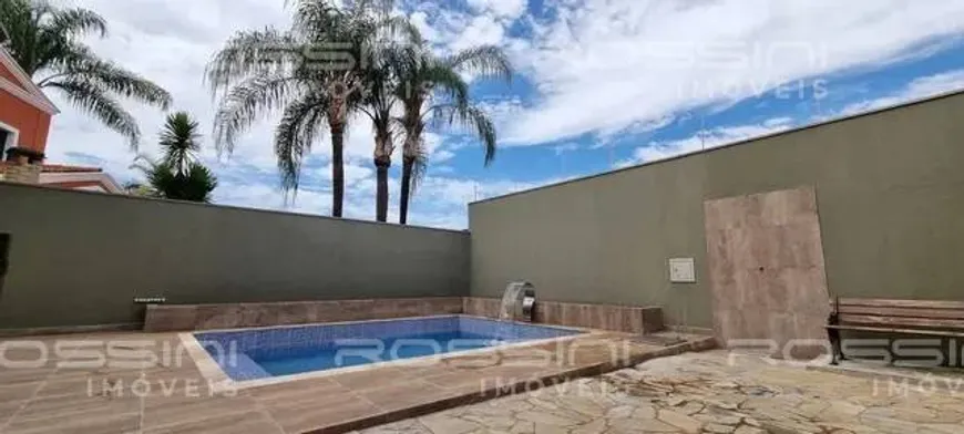 Foto 1 de Sobrado com 5 Quartos à venda, 500m² em Ribeirânia, Ribeirão Preto