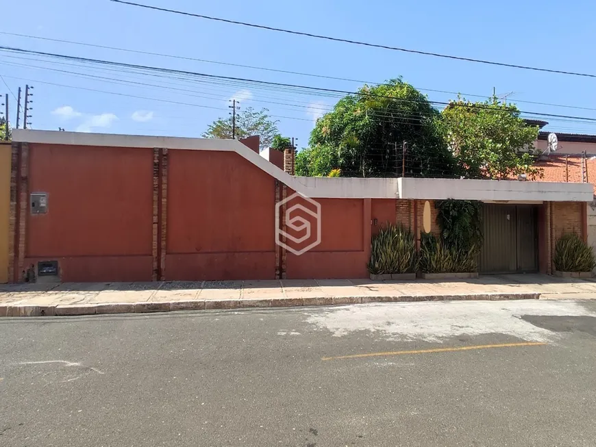 Foto 1 de Casa com 3 Quartos à venda, 300m² em Fátima, Teresina