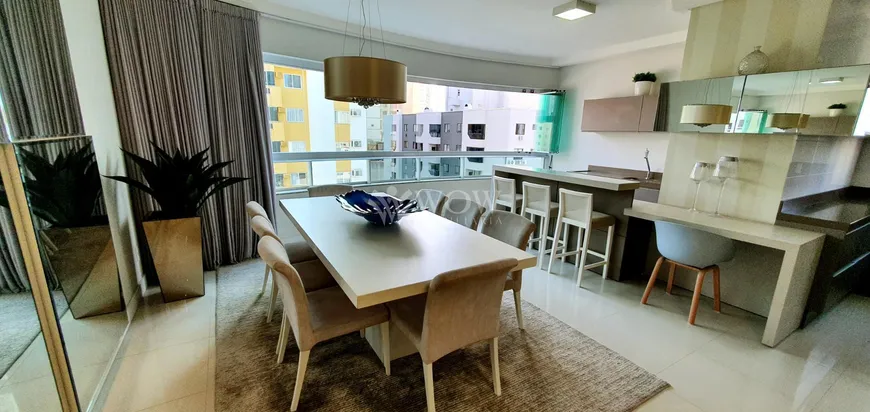 Foto 1 de Apartamento com 3 Quartos à venda, 167m² em Centro, Balneário Camboriú