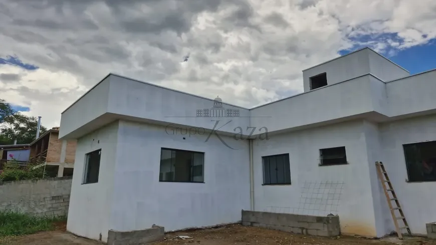 Foto 1 de Casa de Condomínio com 4 Quartos à venda, 208m² em Vargem Grande, São José dos Campos