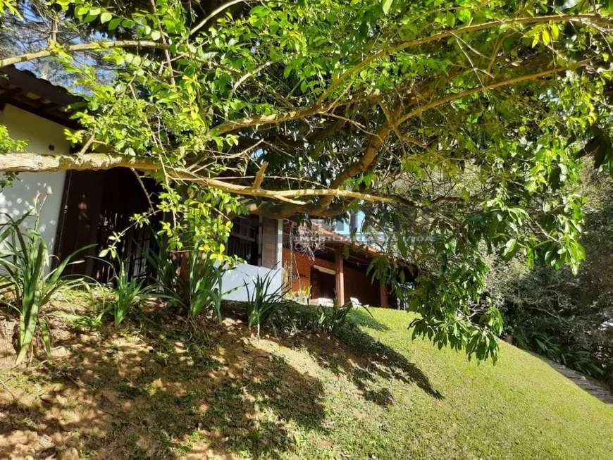 Foto 1 de Casa com 4 Quartos à venda, 200m² em Jardim Colibri, Cotia