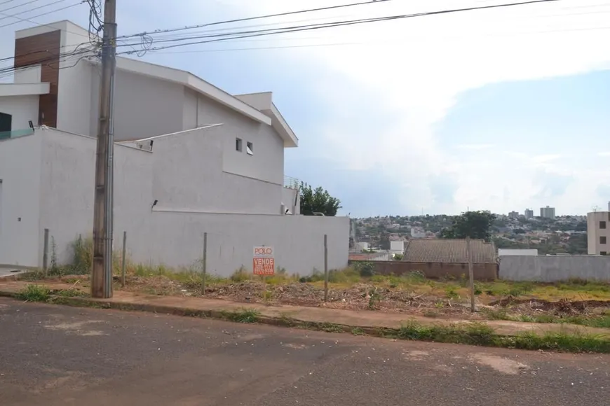 Foto 1 de Lote/Terreno à venda, 490m² em Jardim Colina, Uberlândia