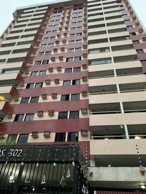 Foto 1 de Apartamento com 3 Quartos à venda, 115m² em Madalena, Recife