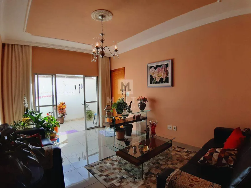 Foto 1 de Apartamento com 3 Quartos à venda, 90m² em Jardim Industrial, Contagem