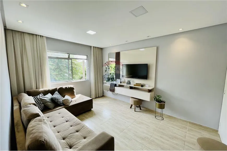 Foto 1 de Apartamento com 3 Quartos à venda, 78m² em Cascatinha, Juiz de Fora
