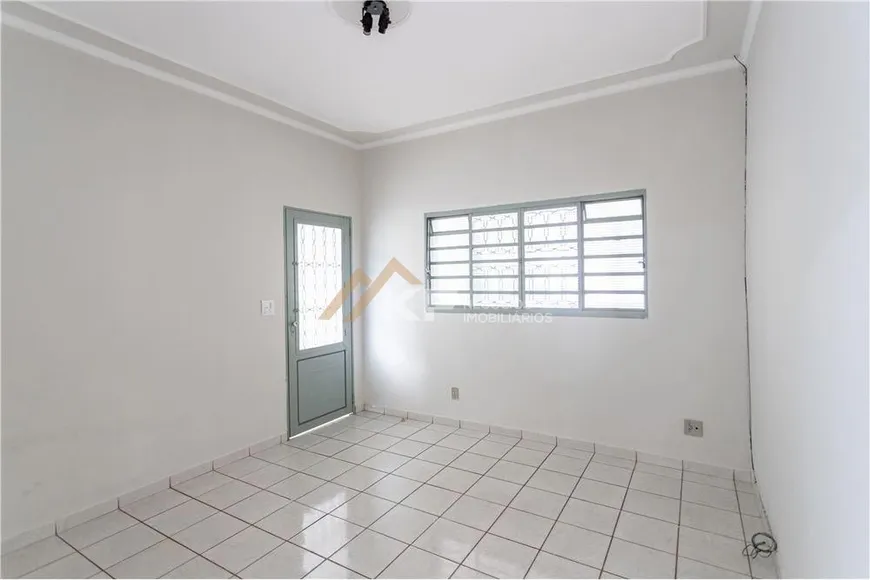 Foto 1 de Casa com 2 Quartos à venda, 93m² em Alto do Ipiranga, Ribeirão Preto