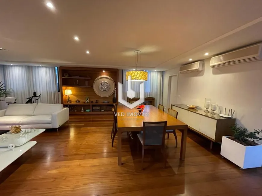 Foto 1 de Apartamento com 3 Quartos para venda ou aluguel, 250m² em Indianópolis, São Paulo