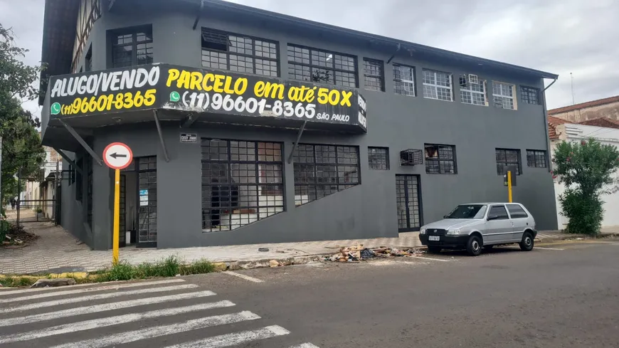 Foto 1 de Galpão/Depósito/Armazém com 5 Quartos para venda ou aluguel, 550m² em Centro, Bauru