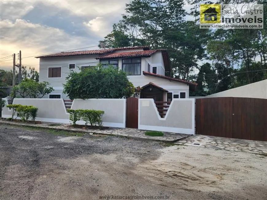 Foto 1 de Casa de Condomínio com 4 Quartos à venda, 202m² em Maravista, Niterói