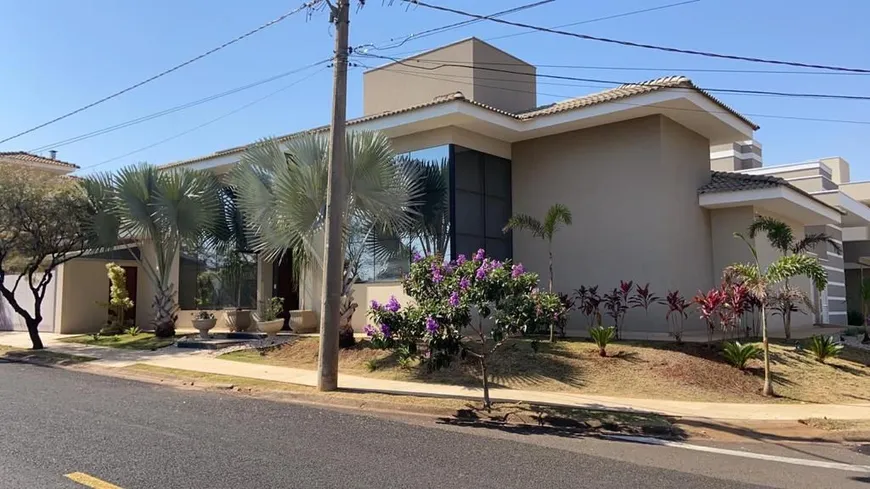 Foto 1 de Casa de Condomínio com 3 Quartos para alugar, 300m² em Parque Residencial Damha V, São José do Rio Preto