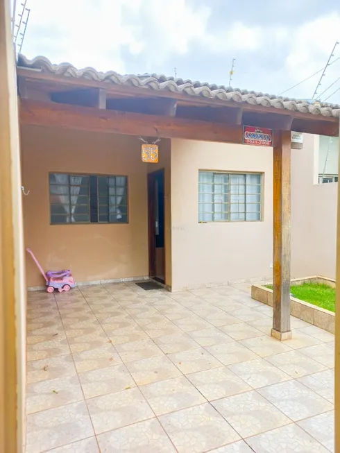 Foto 1 de Casa com 2 Quartos à venda, 68m² em Jardim Planalto , Londrina