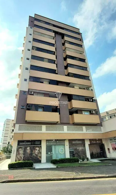 Foto 1 de Apartamento com 2 Quartos à venda, 74m² em Comerciario, Criciúma
